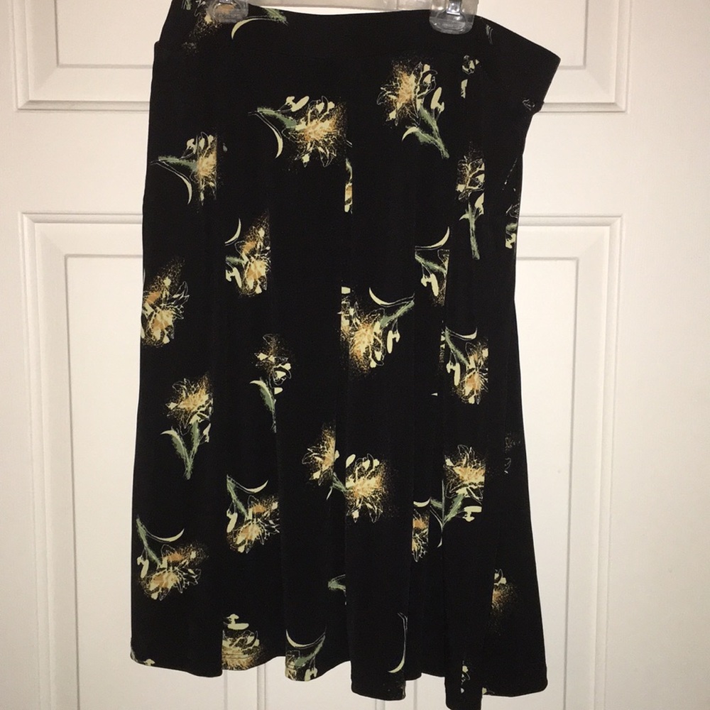 LulaRoe Madison Skirt